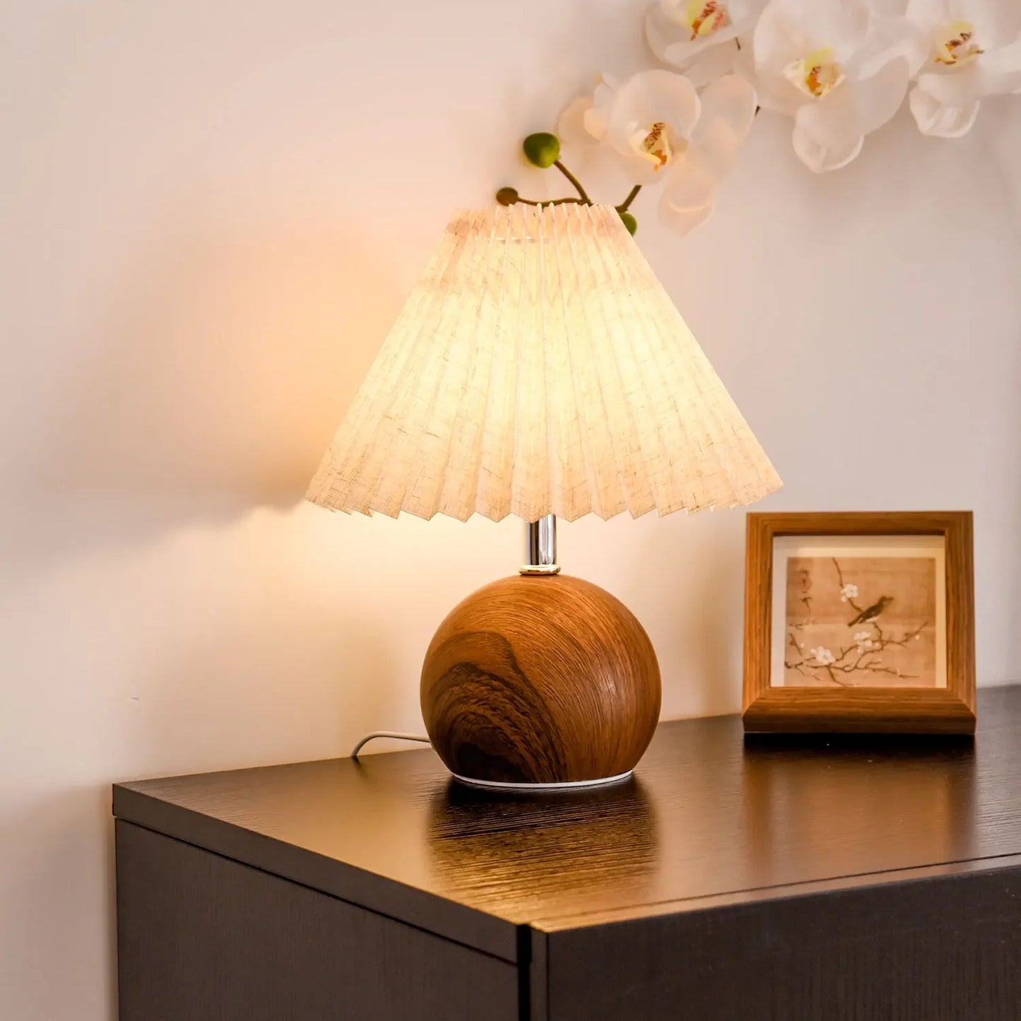 Small Nordic Style Ceramic Bedside Lamp